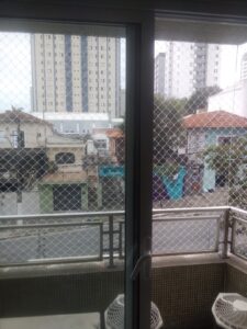 Tela transparente para janelas